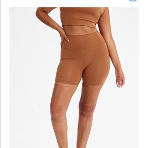 Girlfriend Collective Float Running Shorts in Spice - XXS